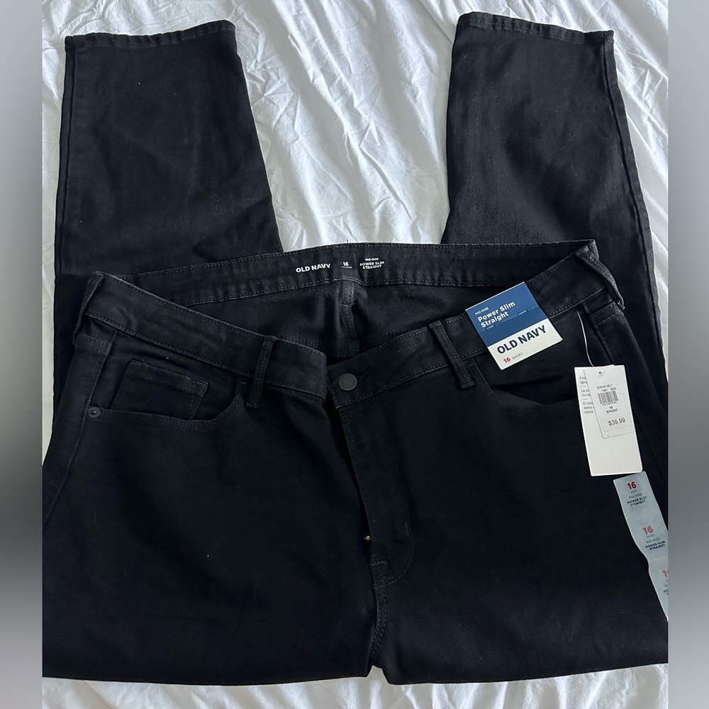 Brand New with Tags Old Navy Black Power Slim Straight, Size 16 Short